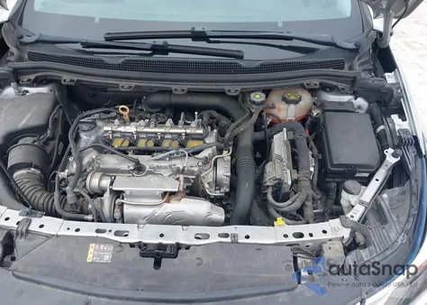 2019 Chevrolet Cruze Lt from USA, damaged, VIN 1G1BE5SMXK7126585